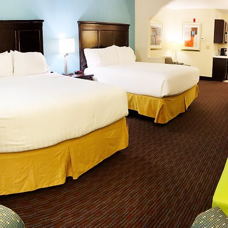 Holiday Inn Express Hotel & Suites Gainesville By Ihg Zewnętrze zdjęcie