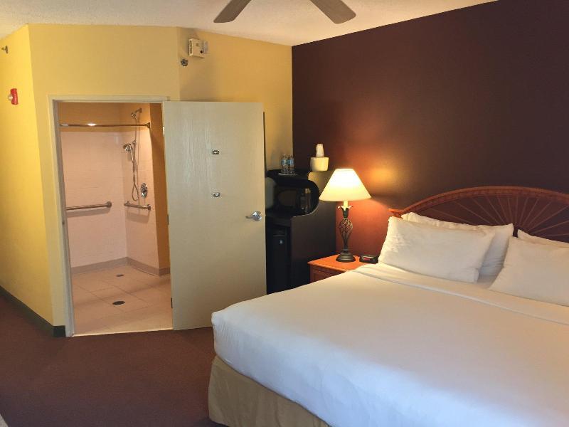 Holiday Inn Express Hotel & Suites Gainesville By Ihg Zewnętrze zdjęcie